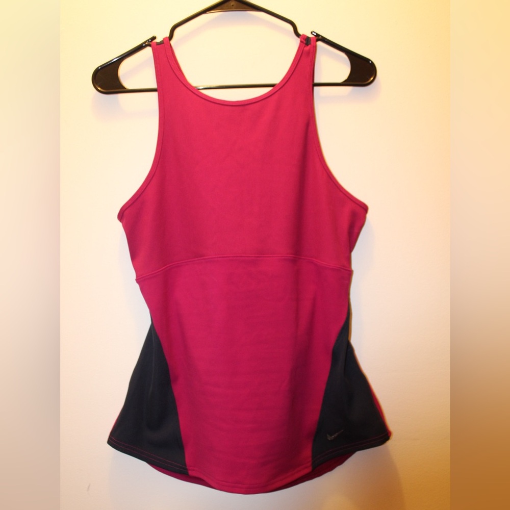 Nike Women's Fuchsia and Black Tank Top